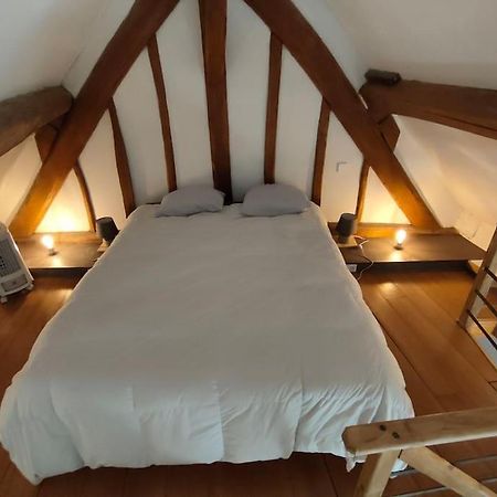 Le Ptit Loft Villa Brechamps Exterior foto